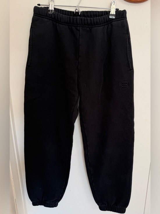 Aritzia Pants - Aritzia Superworld Black Sweatpant Joggers